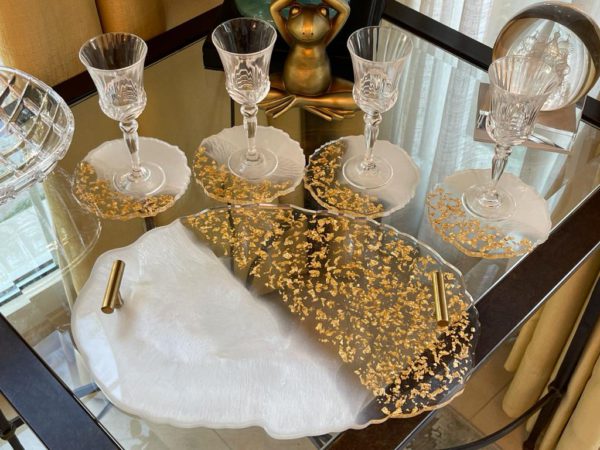 White and Gold Resin Tray with Coasters