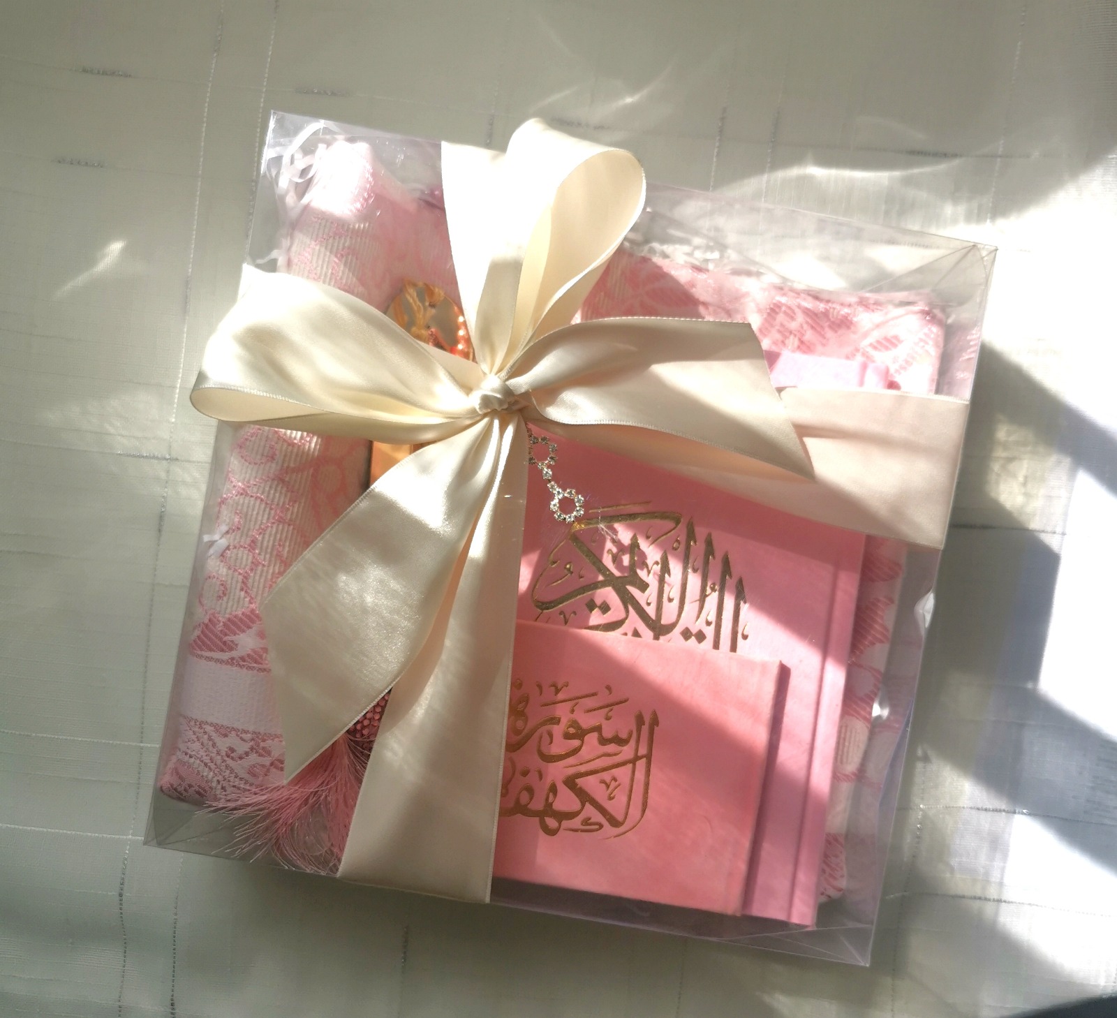 Luxury Islamic Gift Set for Women | Teenagers | Ramadan | Hajj | Umrah | Wedding